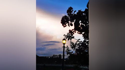 越正越強(qiáng)大 感恩所有的相遇 愛(ài)與光明 正能量 高溫天氣注意防暑 變聲